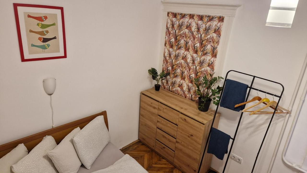 Gellerico Rooms At Horanszky Street Budapest Luaran gambar